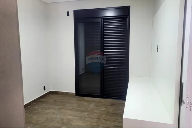 Imagem Casa Aluguel Aphaville 3 - Recém construida