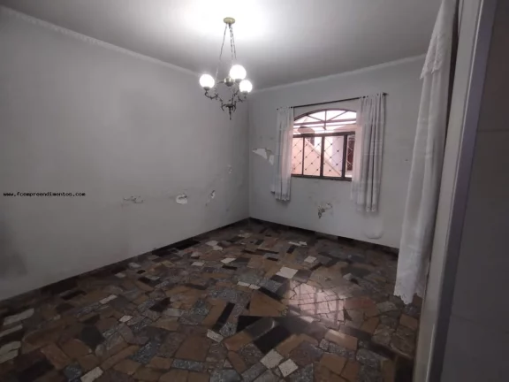 Imagem Casa / Sobrado para Venda em Limeira, Boa Vista, 4 dormitórios, 1 suíte, 3 banheiros, 4 vagas