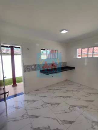 Imagem Casa à 70 metros da Praia de Itanhaém, Piscina Ampla, 3 dormitórios 789mil