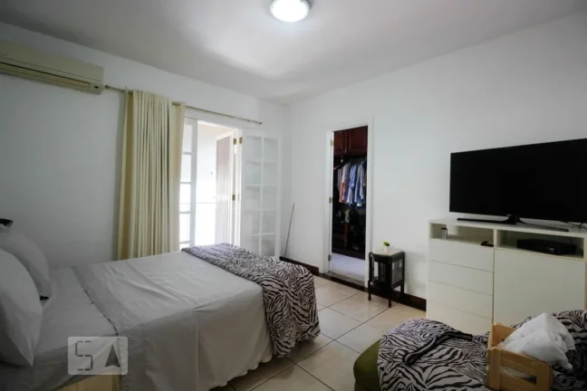 Imagem Casa à Venda - Vargem Pequena, 2 Quartos, 150 m2