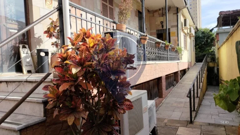 Imagem Imperdível oportunidade: Casa comercial de 12 salas e 8 banheiros na Vila Mariana, São Paulo-SP!