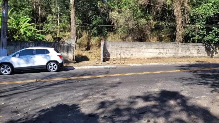 Imagem Terreno com 677 M², sendo 39,4 M² de frente. Excelente terreno em frente ao Parque Toronto. Ótima...