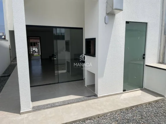 Imagem Sobrado em Baln. Piçarras novo 100 metros da Praia