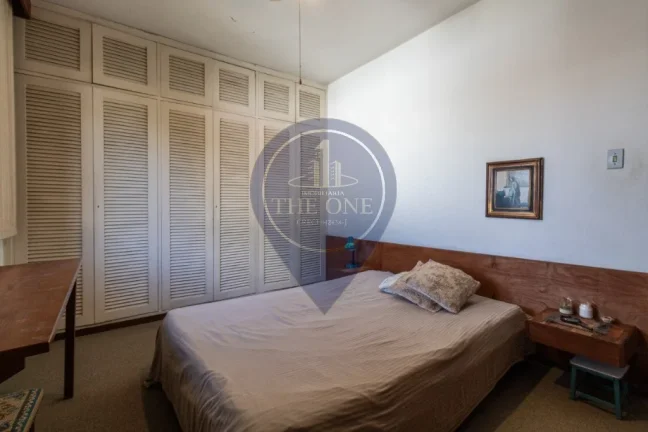 Imagem Casa à venda em São Paulo - Jardim Novo Mundo: 5 quartos, 1 suíte, 2 salas, 5 banheiros, 2 vagas, 300m².