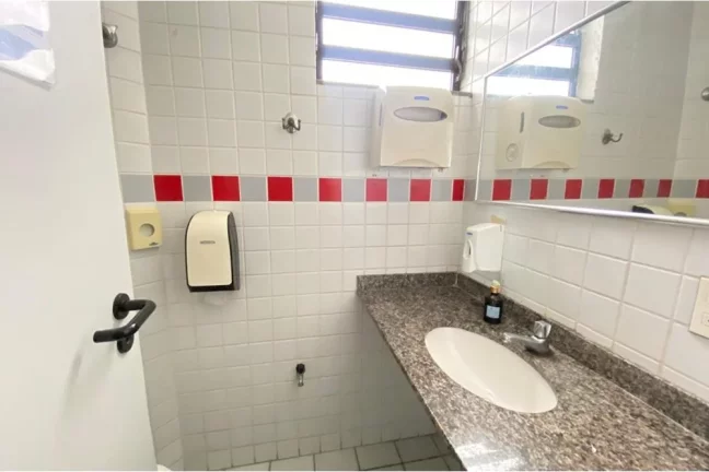 Imagem Predio comercial 4 andares, 1129m² a venda com de ESTUDIOS DE GRAVAÇÃO prontos, na Barra Olímpica