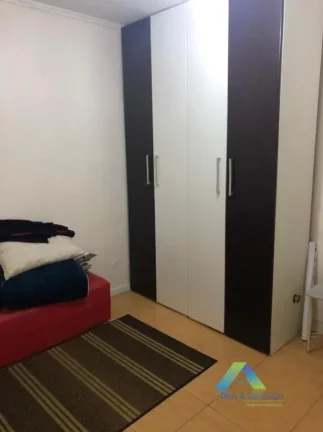 Imagem Excelente sobrado com 3 dormitórios, 3 vagas, 3 banheiros com facil acesso a comércios e principais avenidas