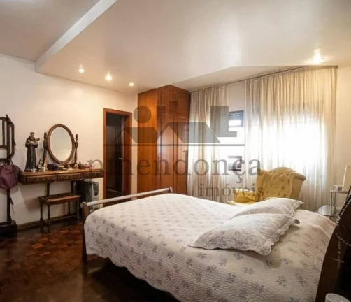 Imagem Apartamento em Higienópolis com 270m², 4 quartos (3 suítes) e 2 vagas.