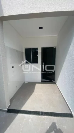 Imagem Casa Suíte + 02 Quartos - Cristo Rei