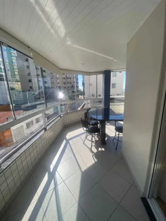 Imagem Apartamento Garden quadra mar de 3 quartos e 2 vagas de garagem no Centro de Balneário Camboriú