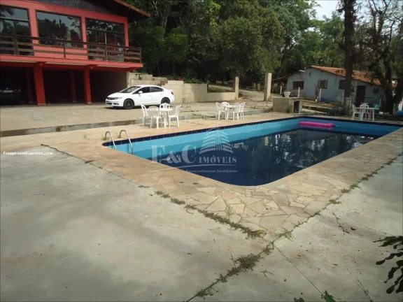 Imagem Chácara para Venda em Espírito Santo do Pinhal, Área Rural de Espírito Santo do Pinhal, 2 dormitórios, 8 suítes, 4 banheiros, 3 vagas