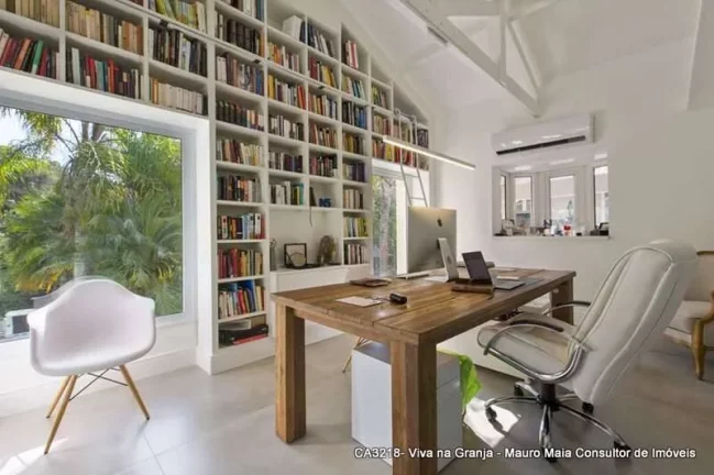 Imagem Cond. Jardim Mediterrâneo - Maravilhosa e impecável - 5 suítes + chalé hósp