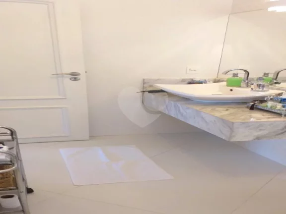 Imagem Casa à venda com 4 quartos, sendo 3 suítes, em Butantã, São Paulo - SP