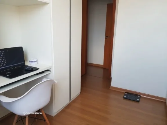 Imagem COBERTURA DE LUXO - 5Quartos, sendo 2 suítes + 4Vagas livres
1º PISO:
? Sala para 02 ambientes, co...