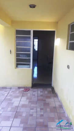 Imagem Casa à venda em Paraisópolis, MG. 4 quartos e 3 vagas coberta.