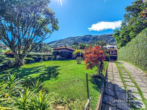 Imagem Casa à venda, 345 m² por R$ 1.500.000,00 - Araras - Teresópolis/RJ