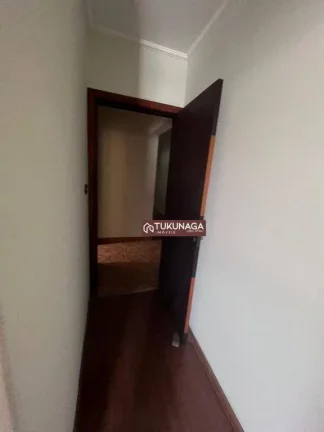 Imagem Casa com 4 quartos à venda, 270 m² por R$ 1.390.000 - Vila Galvão - Guarulhos/SP