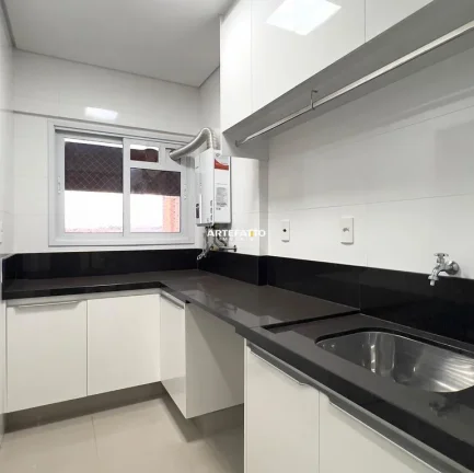 Imagem Apartamento Mediterrâneo com 3 Suítes