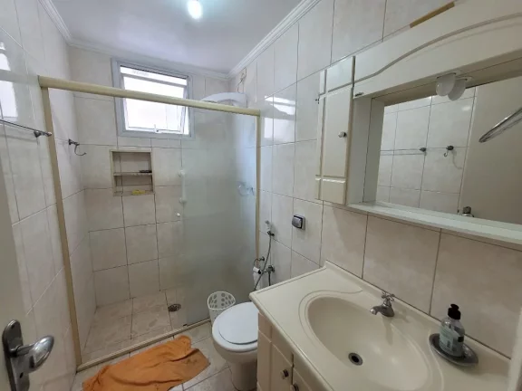 Imagem PITANGUEIRAS – UMA QUADRA DA PRAIA, MARAVILHOSO APARTAMENTO TOTALMENTE REFORMADO, GARAGEM NO PRÉDIO, LOCALIZAÇÃO PRIVILEGIADA.
