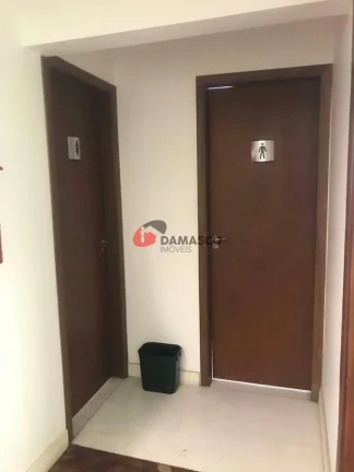 Imagem Casa comercial assobradada 220 m², 7 salas, 3 vagas, Paraíso, Santo André - SP
