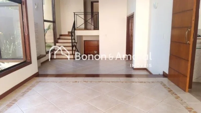 Imagem Belíssima casa para locação no Condomínio Florada da Mata, em Valinhos localizada em região pri...