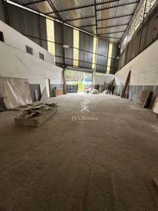 Imagem Galpão para alugar, 300 m² por R$ 6.000,00/mês - Jardim Mimas - Embu das Artes/SP