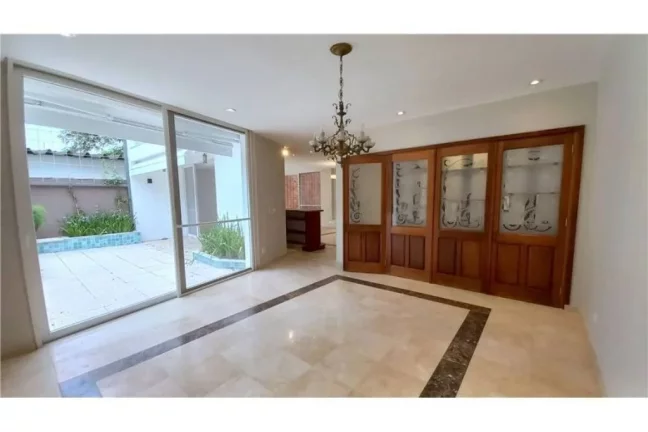Imagem Alugar casa com 3 suítes em Vila Nova Conceição São Paulo SP