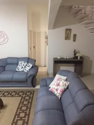 Imagem Sobrado com 3 dormitórios à venda, 211 m² por R$ 720.000,00 - Centro - Poá/SP