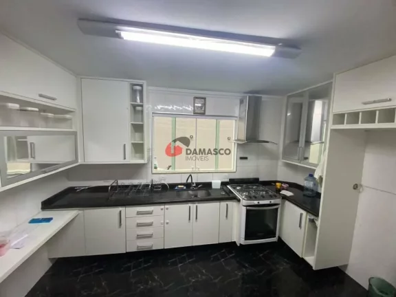 Imagem Sobrado para Locação 3 Quartos, 1 Suite, 2 Vagas, Jardim, Santo André - SP