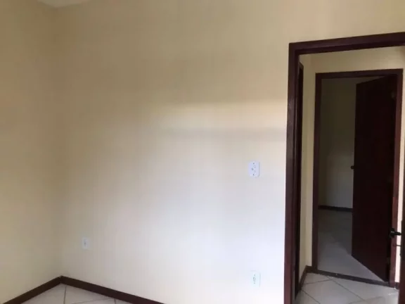 Imagem Apartamento térreo, sem escada para venda por 300K no Riviera- Macaé
