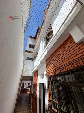 Imagem Casa belíssima na Mooca, 277m, 3 andares, com espaço gourmet, 4 quartos sendo 2 suítes, vaga para 3 carros