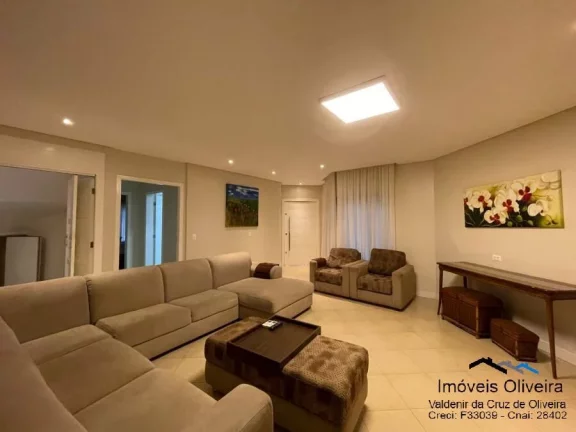 Imagem Sobrado no Bairro Country por R$5.500.000,00