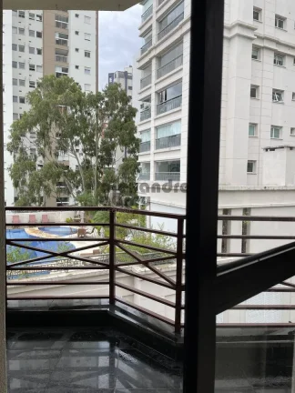Imagem Apartamento tipo loft com terraço e 2 vagas no Morumbi