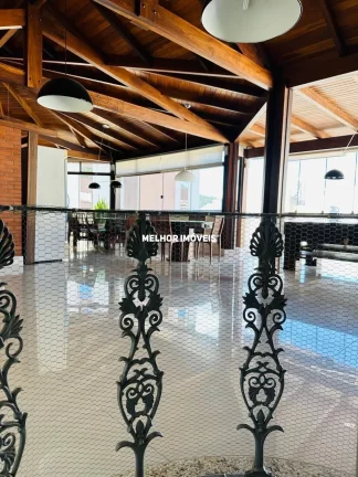 Imagem Cobertura Duplex á venda no centro de Blumenau com 3 dormitórios 2 vagas de garagem.