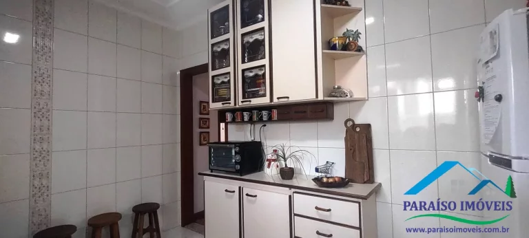 Imagem Conforto e Sofisticação te Esperam: Apartamento Decorado em Paraisópolis!