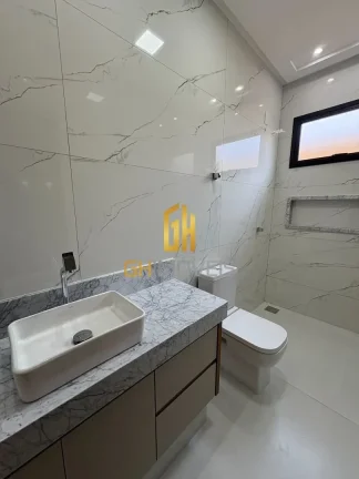 Imagem Casa com 3 quartos no Bairro Ilda, em terreno com 384m² com 207,2m² de área construída possui:- ...