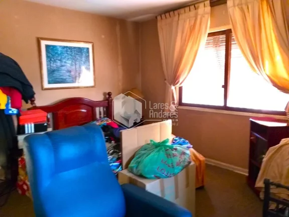 Imagem SOBRADO À VENDA, COM 267M² COM 3 DORM (1 SUÍTE), SALÃO GRANDE COM WC, 3 VAGAS DE GARAGEM COM ARMÁRIOS EMBUTIDOS NOS QUARTOS. - PRÓXIMO METRÔ VL MADALENA