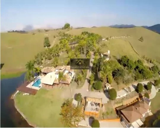 Imagem MARAVILHOSA FAZENDA PORTEIRA FECHADA REGIÃO CAÇAPAVA 120 KM SP 60 ALQUEIRES CASA PRINCIPAL 850,00 SUÍTE HIDRO CASA LAGO 150,00 M DECK PISCINA