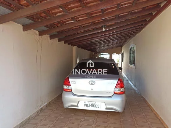 Imagem Casa com 3 dormitórios à venda, 200 m² por R$ 380.000,00 - Setor Afonso Pena - Itumbiara/GO