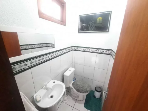 Imagem Casa à Venda, 150 m² , 3 Dormitórios, 1 Suíte, Carianos, Florianópolis/SC