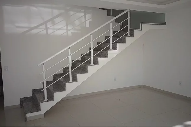Imagem Casa com 2 quartos para venda em Pedra de Guaratiba.