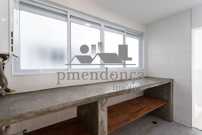 Imagem Apartamento na Lapa com 3 quartos ( 1 suí­te ) e 2 vagas, pronto para morar!!!