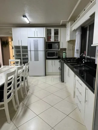 Imagem Apartamento frente mar 3 dormitórios sendo 2 suítes e 1 vaga no Centro de Balneário Camboriú