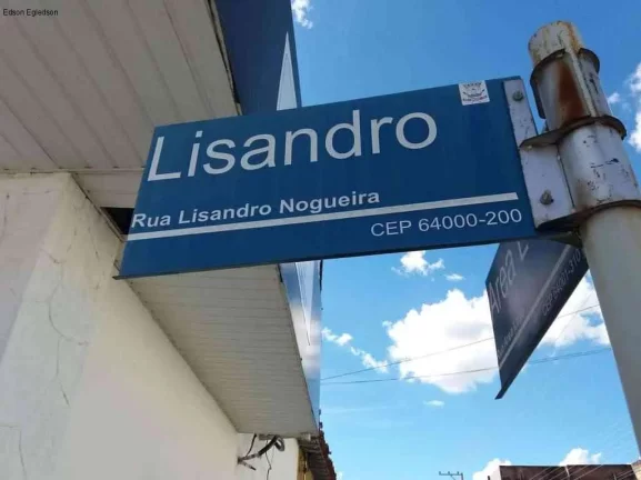 Imagem TERRENO COMERCIAL em TERESINA - PI, CENTRO