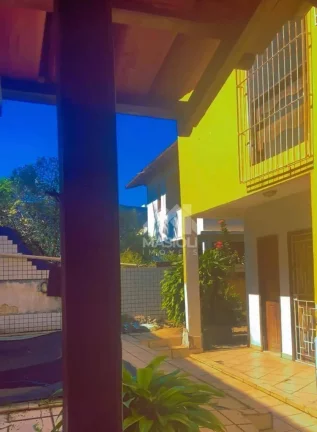 Imagem Casa com 4 dormitórios à venda, 230 m² por R$ 900.000 - Itapuã - Vila Velha/ES