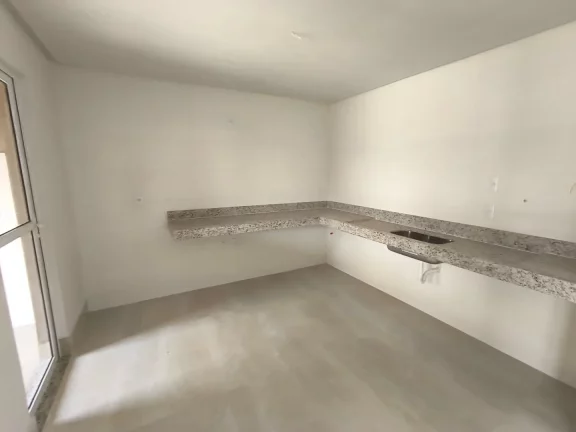 Imagem Sobrado De 3/4 Com Suite Em Cond .c Area Gourmet A 8 Min Do Flamboyant