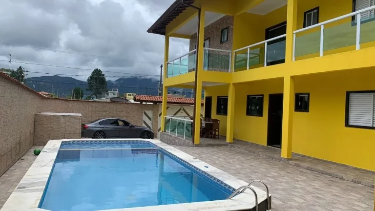 Imagem Sobrado com 3 dormitórios à venda, 174 m² por R$ 800.000,00 - Balneário São João Batista II - Peruíbe/SP