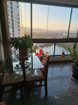 Imagem Vendo 1Q na Praia da Barra, alto, vista panorâmica, ELÉTRICA...HIDRÁULICA feitos, 2 vagas, dependências, ÔNIBUS, CLUBE, tênis, academia, skate, churrasq