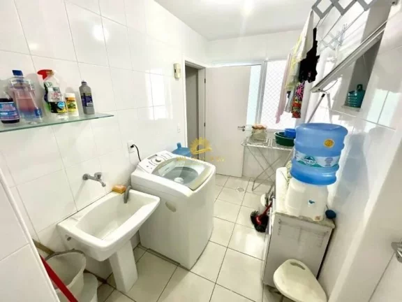 Imagem Excelente apartamento à venda na Praia da Bacutia, Enseada Azul - Guarapari/ES

Viva com conforto e...