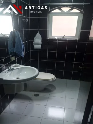 Imagem Sobrado á venda ou locação na Rua Cambará Vila Bertiga 350m²