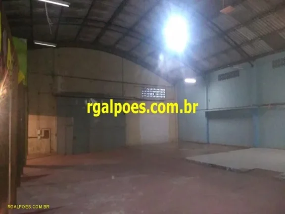 Imagem Galpão para Venda em MAGÉ, Centro, 2 banheiros, 1 vaga